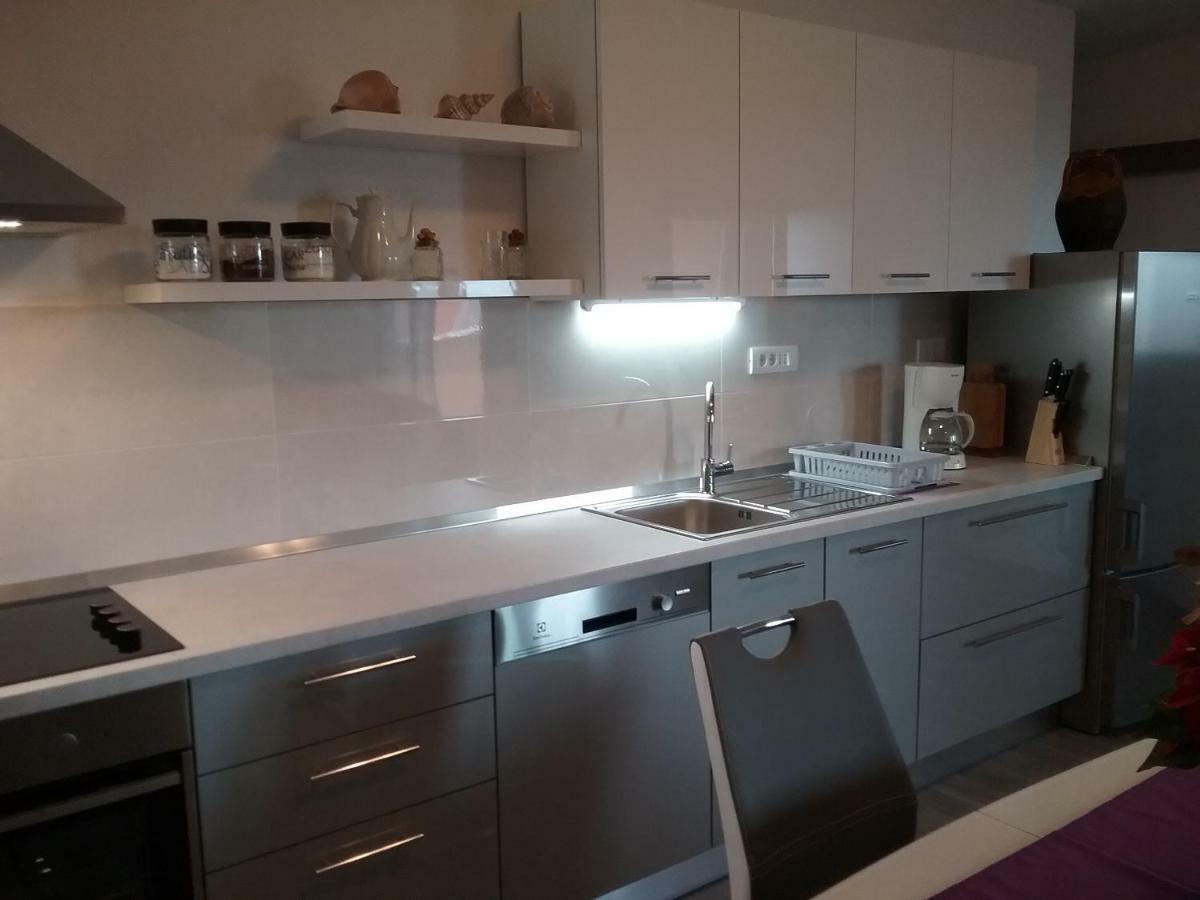 Apartment Willy Komiža Zewnętrze zdjęcie