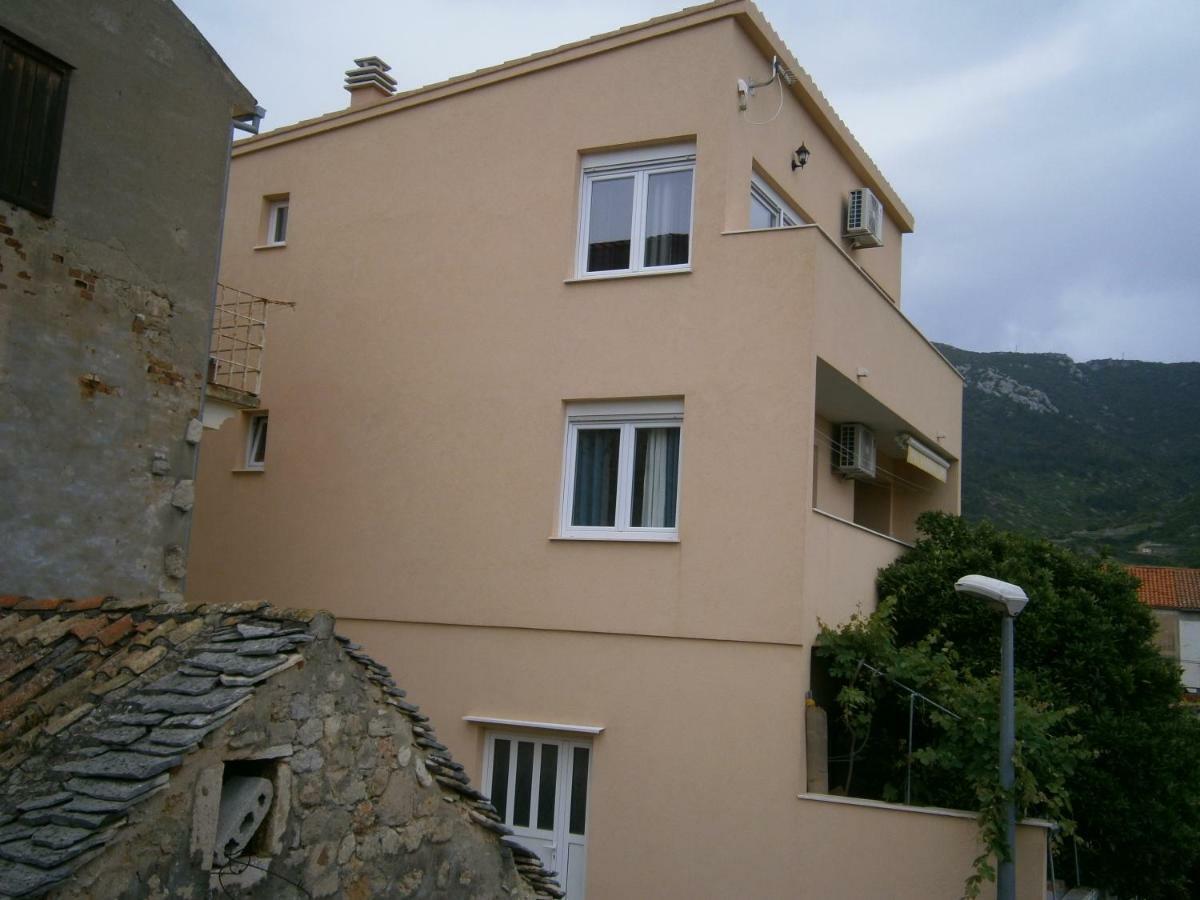 Apartment Willy Komiža Zewnętrze zdjęcie